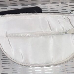 Steve Madden White Fanny Pack BNWT